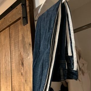 Denim high rise crop jeans, Joe fresh, slightly worn, size 28